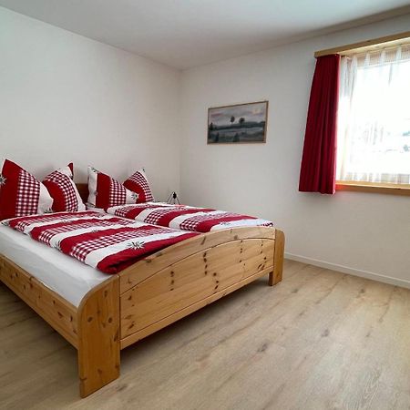 Ferienwohnung Mit Idyllischer Aussicht クロスタース エクステリア 写真