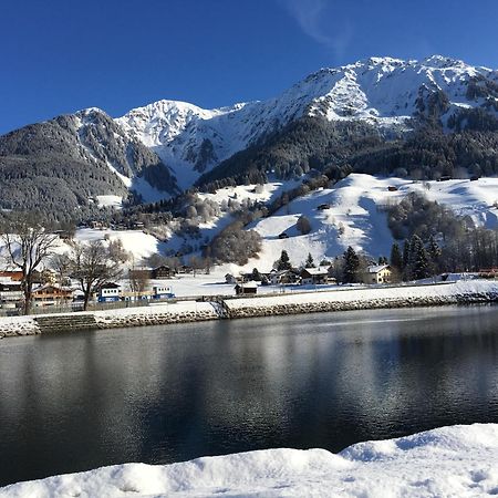 Ferienwohnung Mit Idyllischer Aussicht クロスタース エクステリア 写真
