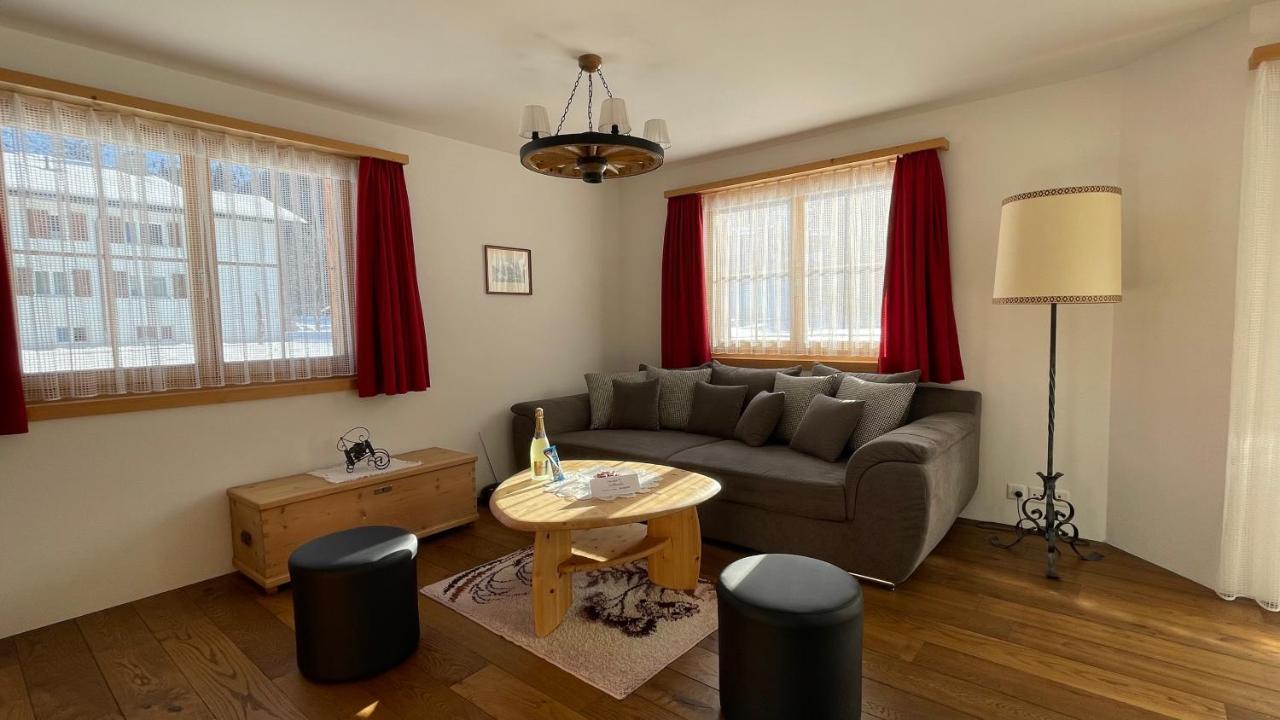 Ferienwohnung Mit Idyllischer Aussicht クロスタース エクステリア 写真