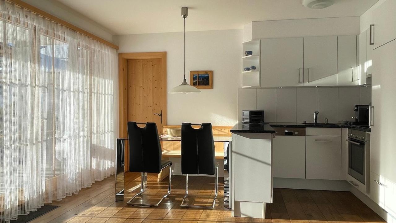Ferienwohnung Mit Idyllischer Aussicht クロスタース エクステリア 写真