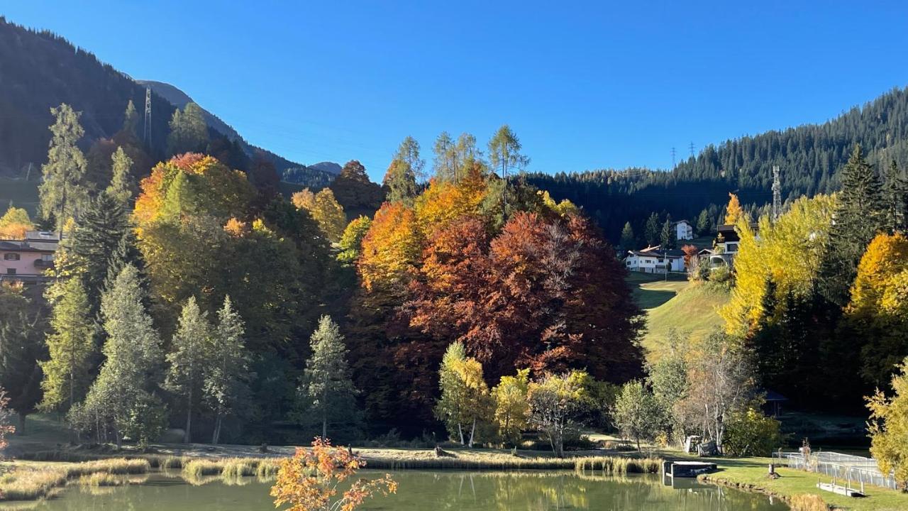 Ferienwohnung Mit Idyllischer Aussicht クロスタース エクステリア 写真