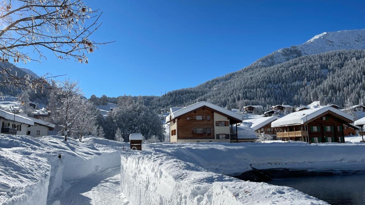 Ferienwohnung Mit Idyllischer Aussicht クロスタース エクステリア 写真