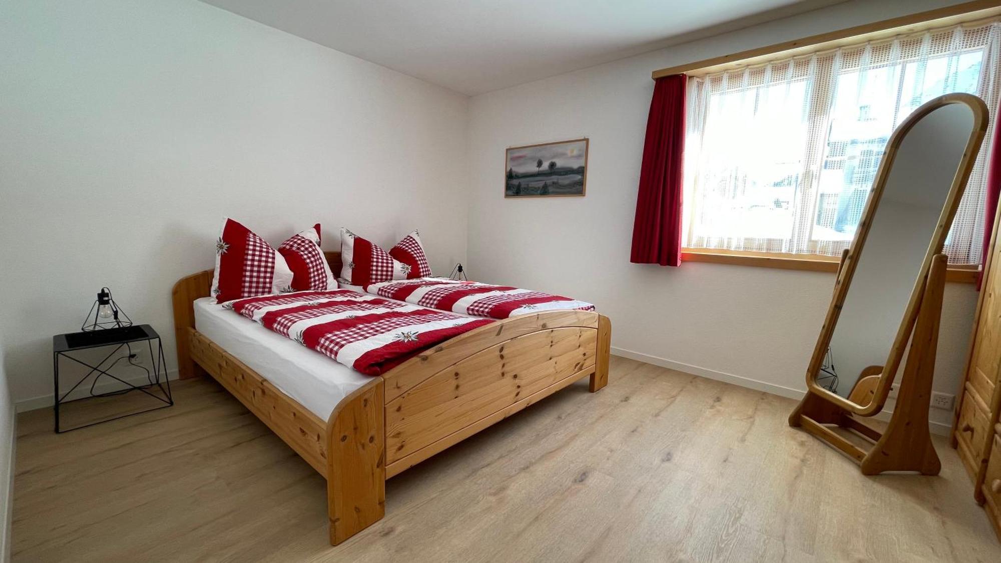 Ferienwohnung Mit Idyllischer Aussicht クロスタース エクステリア 写真