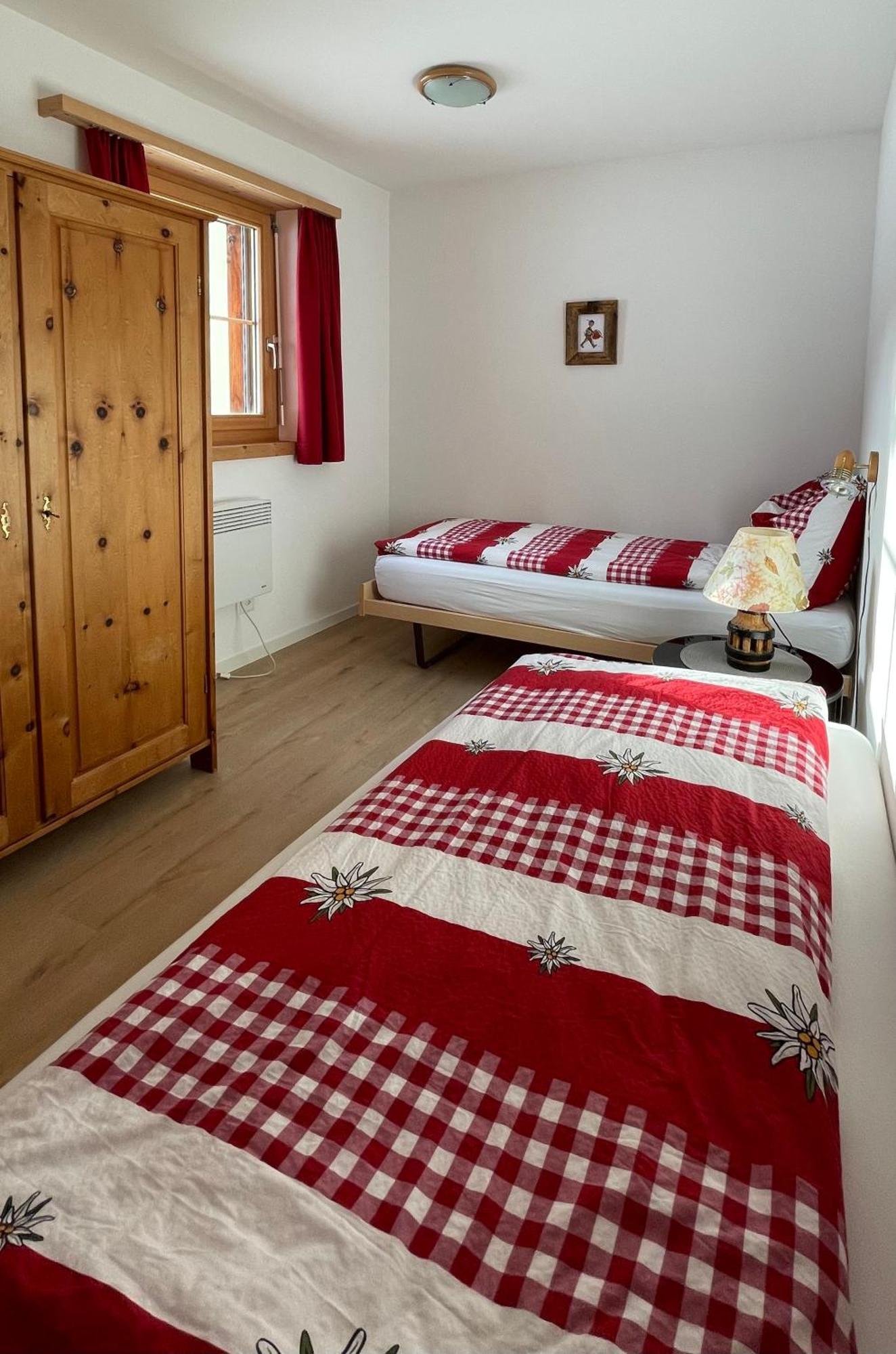 Ferienwohnung Mit Idyllischer Aussicht クロスタース エクステリア 写真
